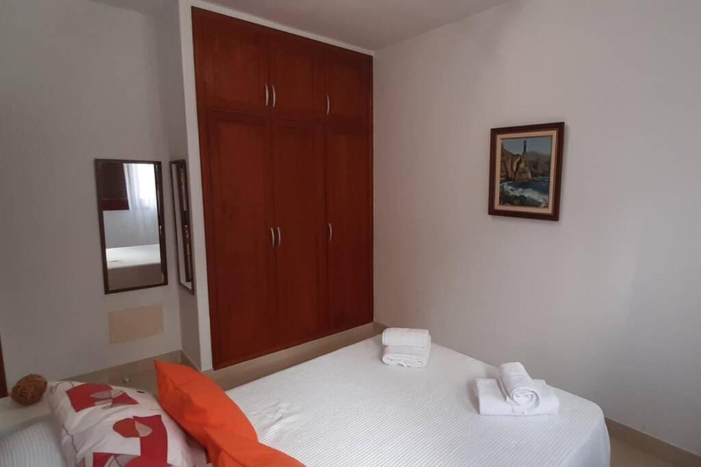 Los Nudos, acogedor apartamento con patio privado. Agaete  Exterior foto
