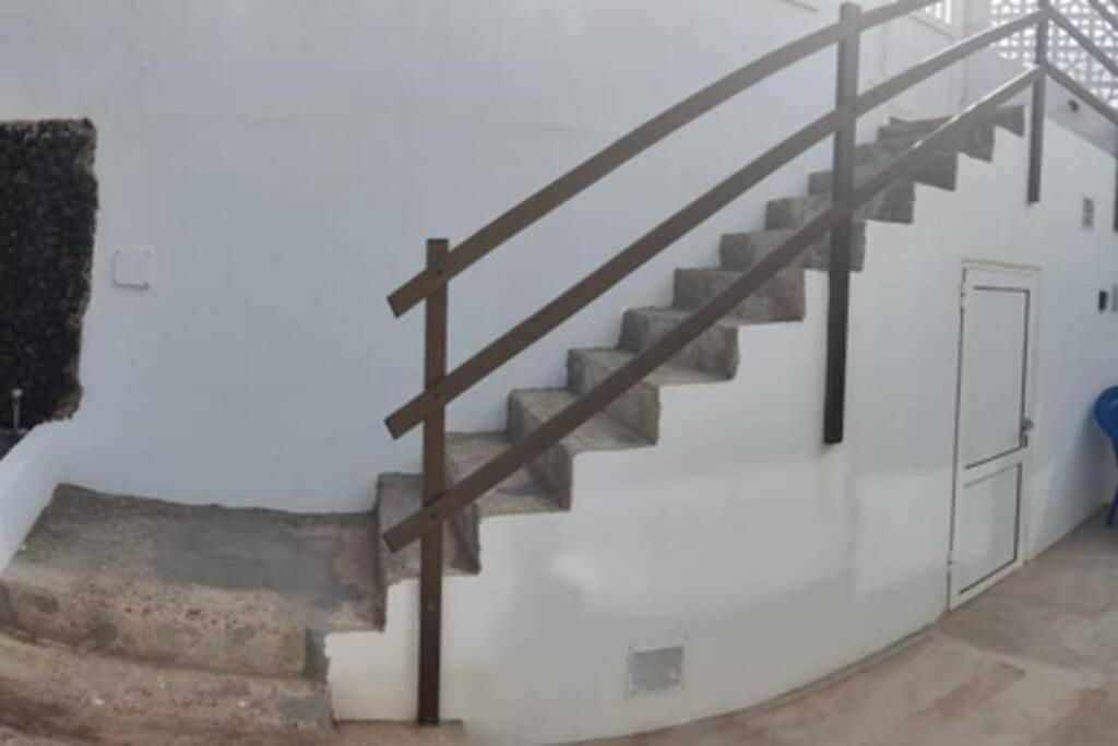 Los Nudos, acogedor apartamento con patio privado. Agaete  Exterior foto